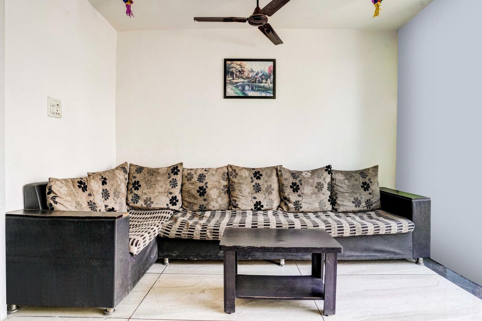 Super Hotel O Nashik Near Vijay Mamta Theatre Formerly Sahara Inn מראה חיצוני תמונה