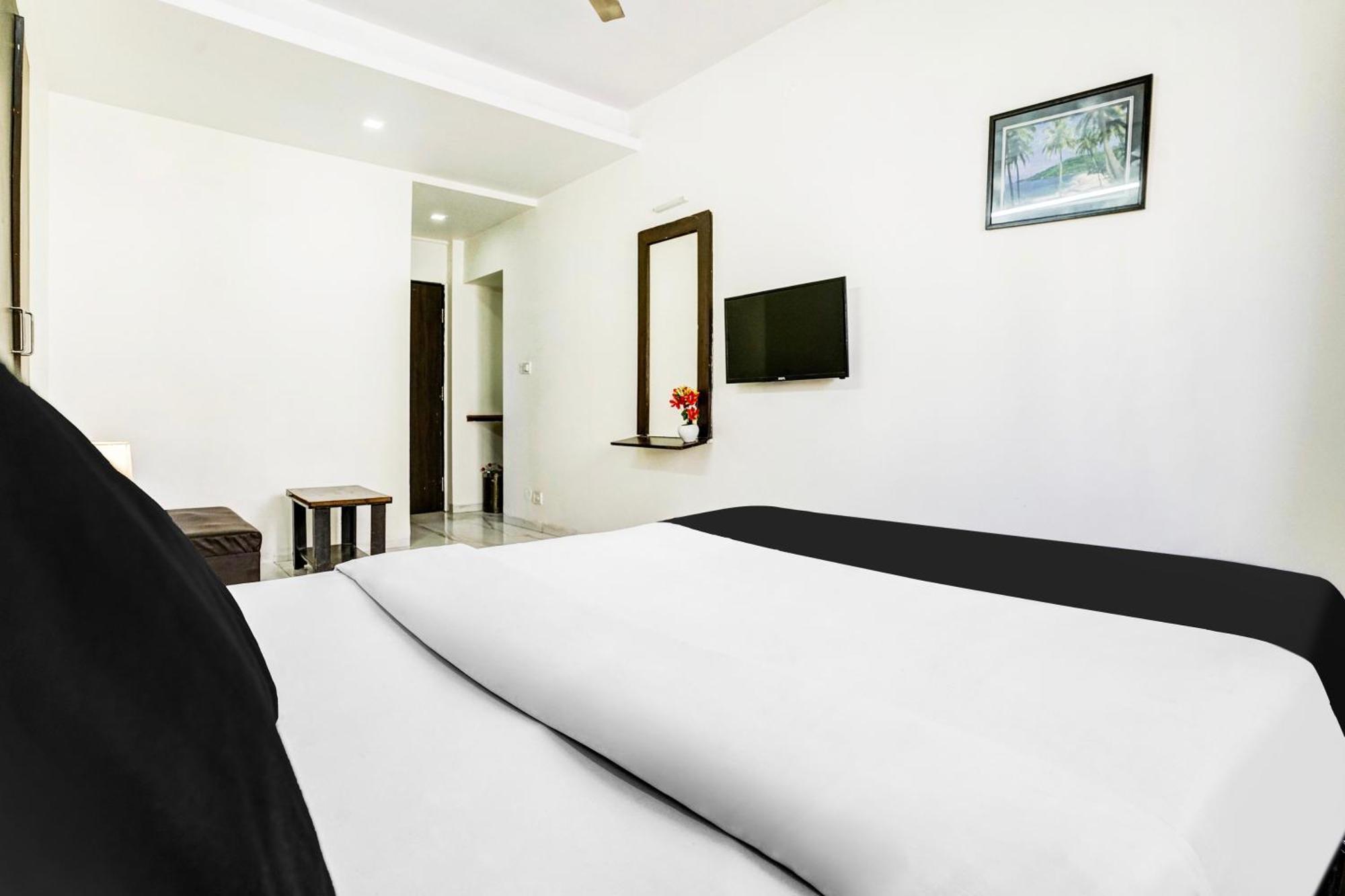 Super Hotel O Nashik Near Vijay Mamta Theatre Formerly Sahara Inn מראה חיצוני תמונה