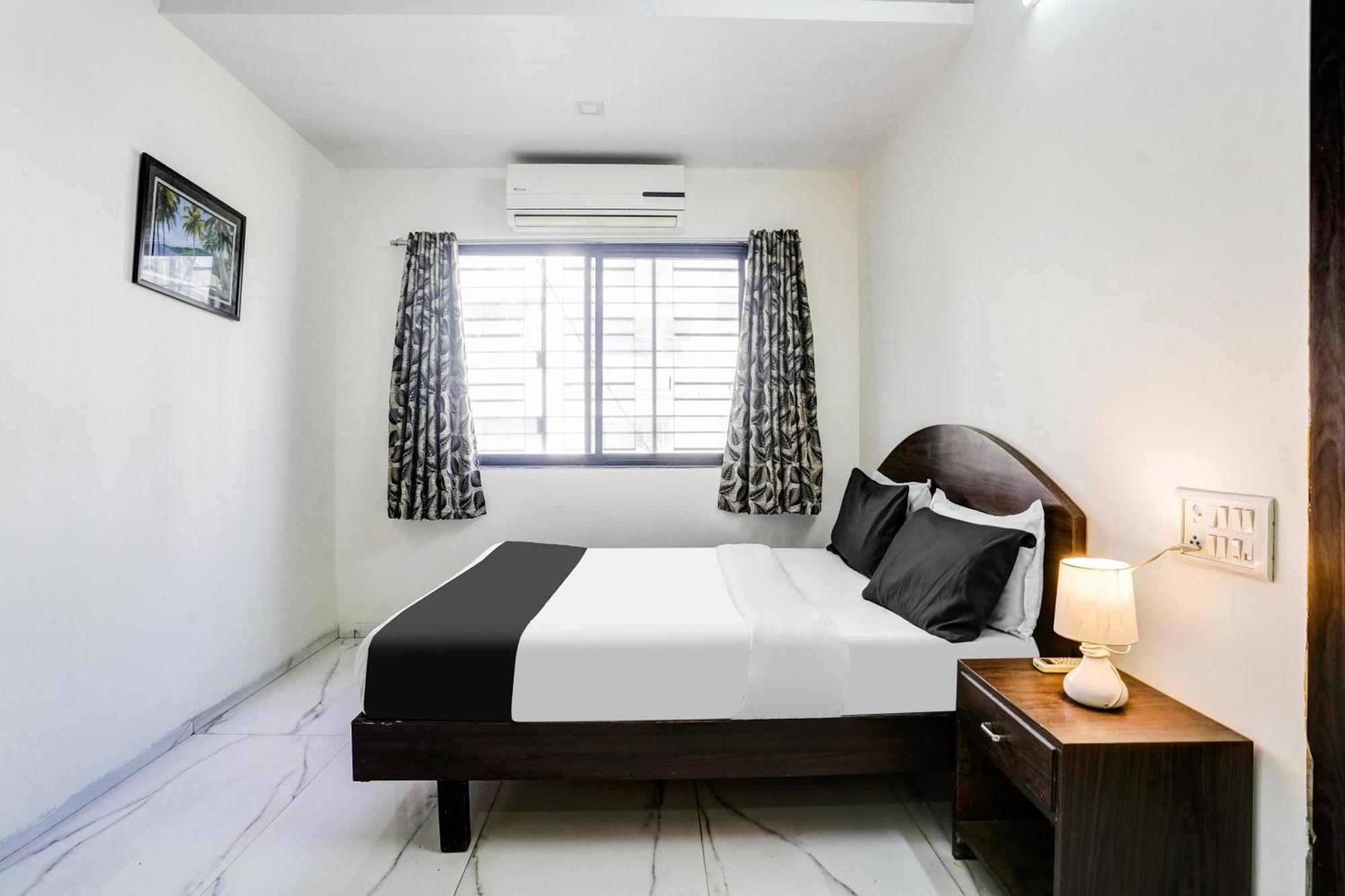 Super Hotel O Nashik Near Vijay Mamta Theatre Formerly Sahara Inn מראה חיצוני תמונה